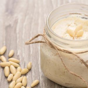 Salsa di pinoli ligure